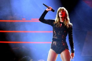 Lo que cuesta ser fan de Taylor Swift | Cultura
