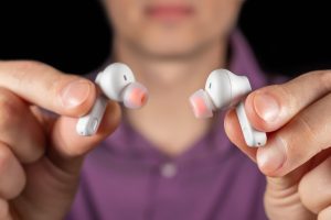 Cómo limpiar tus auriculares, paso a paso | Tu Tecnología | El País